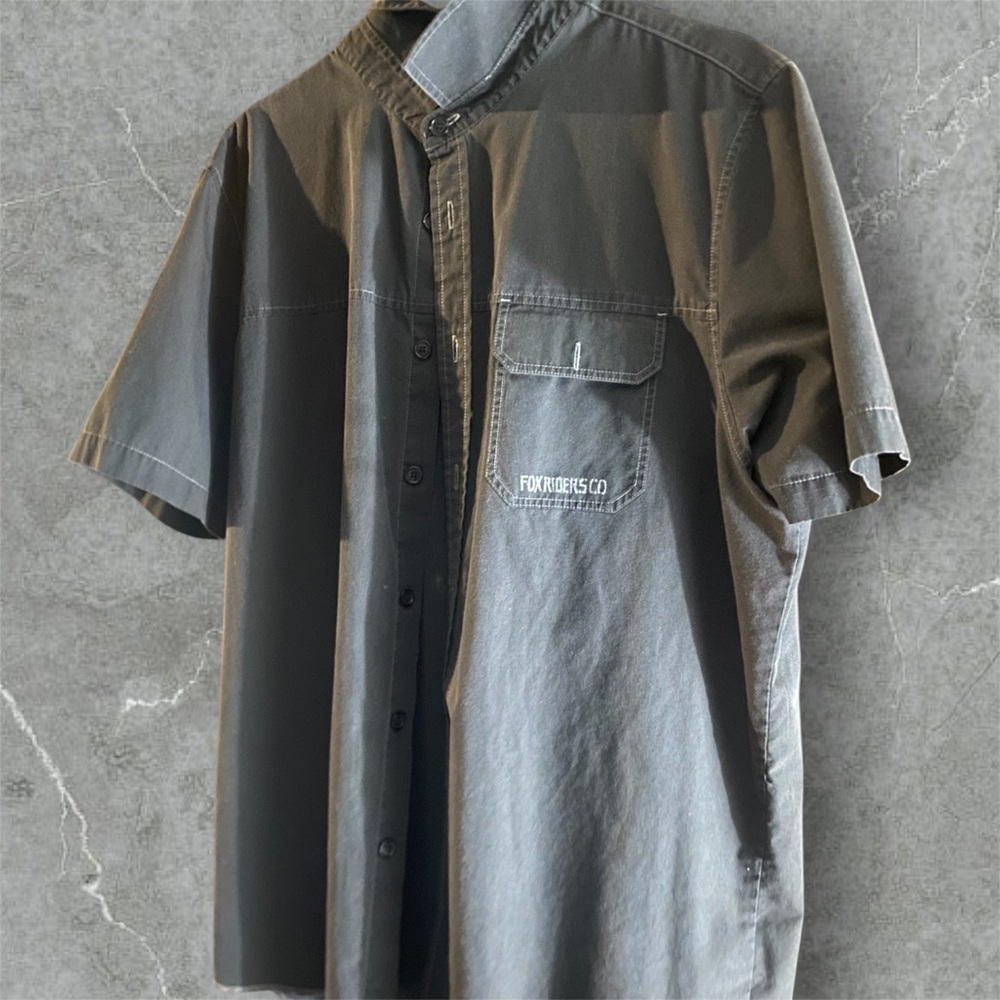 FOX RACING BUTTON UP‼️HIGH QUALITY AND FITS GOOD‼️